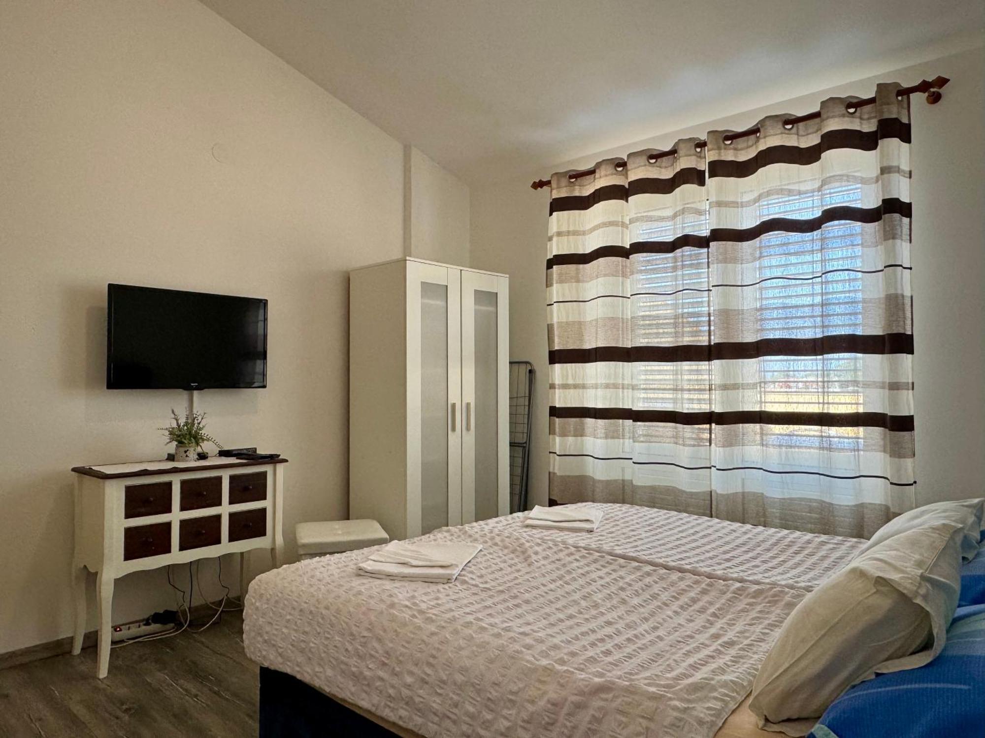 Apartments Maricic Banjol Luaran gambar