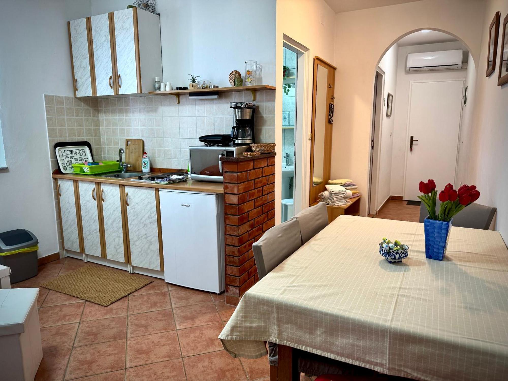 Apartments Maricic Banjol Luaran gambar